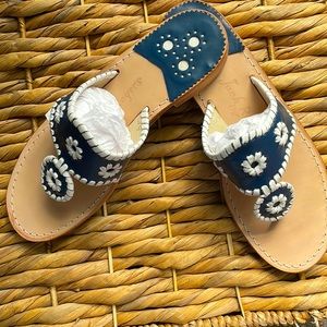 Jack Rodgers Heritage Flat Sandal Navy and White size 8